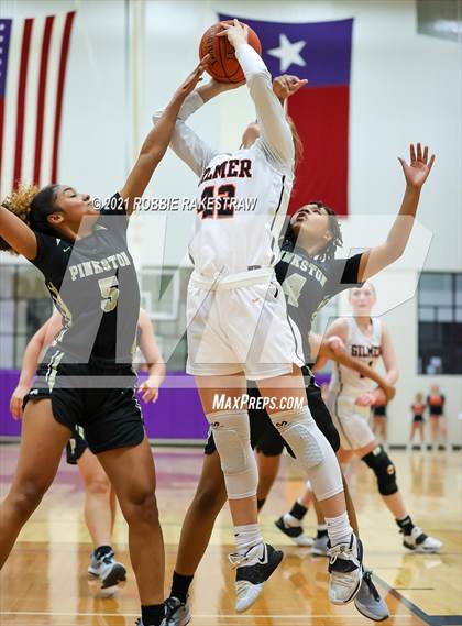 Thumbnail 3 in Gilmer vs. Pinkston (UIL 4A Regional Finals) photogallery.