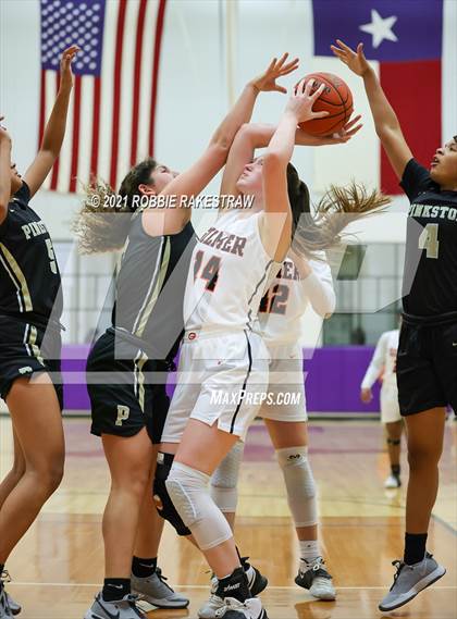 Thumbnail 3 in Gilmer vs. Pinkston (UIL 4A Regional Finals) photogallery.