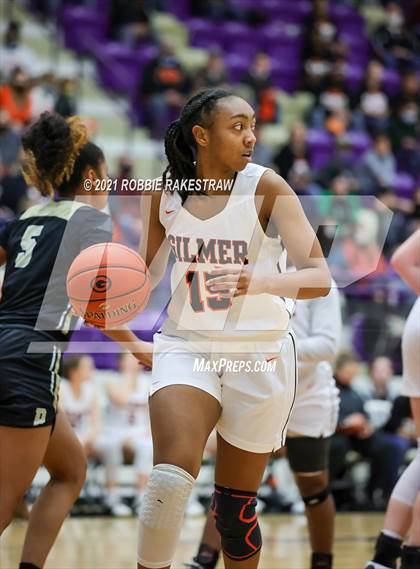 Thumbnail 3 in Gilmer vs. Pinkston (UIL 4A Regional Finals) photogallery.