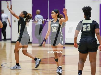 Thumbnail 1 in Gilmer vs. Pinkston (UIL 4A Regional Finals) photogallery.