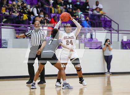 Thumbnail 2 in Gilmer vs. Pinkston (UIL 4A Regional Finals) photogallery.