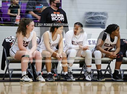 Thumbnail 2 in Gilmer vs. Pinkston (UIL 4A Regional Finals) photogallery.