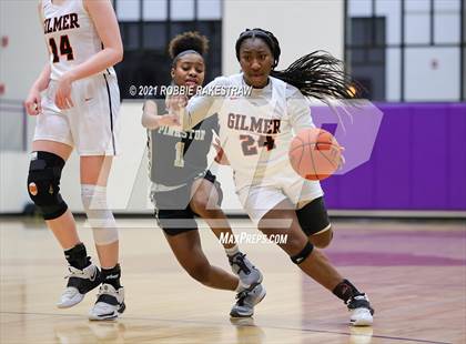 Thumbnail 2 in Gilmer vs. Pinkston (UIL 4A Regional Finals) photogallery.