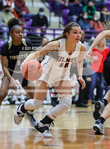 Thumbnail 3 in Gilmer vs. Pinkston (UIL 4A Regional Finals) photogallery.