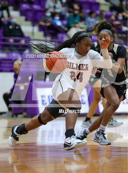 Thumbnail 1 in Gilmer vs. Pinkston (UIL 4A Regional Finals) photogallery.