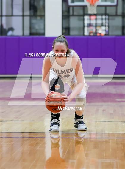 Thumbnail 1 in Gilmer vs. Pinkston (UIL 4A Regional Finals) photogallery.