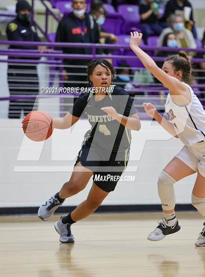 Thumbnail 1 in Gilmer vs. Pinkston (UIL 4A Regional Finals) photogallery.