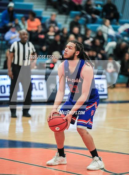 Thumbnail 1 in Potomac vs Gar-Field (VHSL 6B Regional Quarterfinal) photogallery.