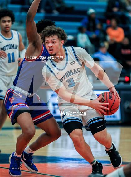 Thumbnail 3 in Potomac vs Gar-Field (VHSL 6B Regional Quarterfinal) photogallery.
