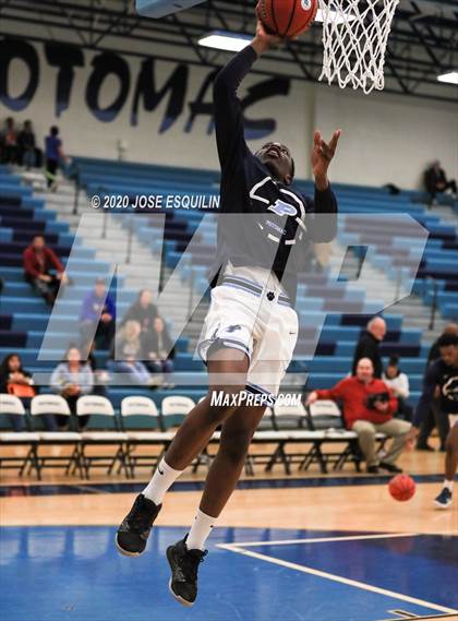 Thumbnail 3 in Potomac vs Gar-Field (VHSL 6B Regional Quarterfinal) photogallery.