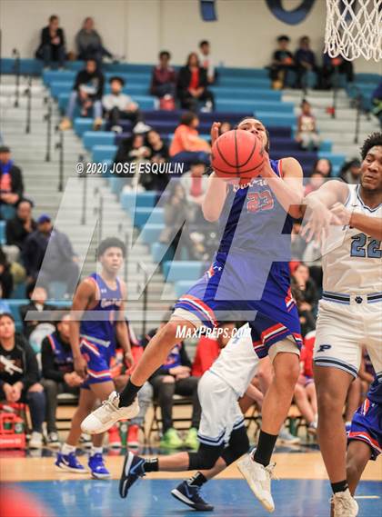 Thumbnail 1 in Potomac vs Gar-Field (VHSL 6B Regional Quarterfinal) photogallery.