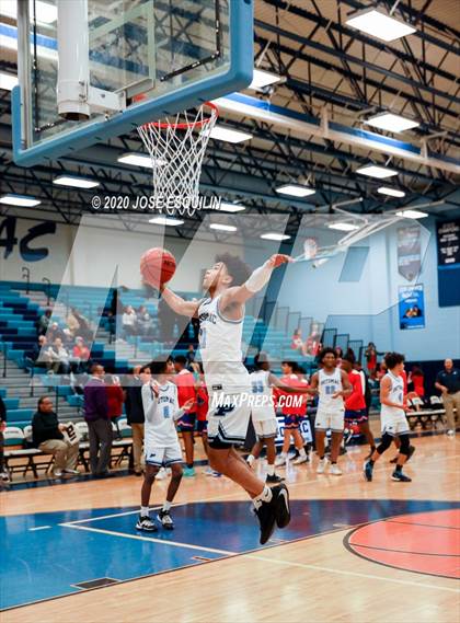 Thumbnail 3 in Potomac vs Gar-Field (VHSL 6B Regional Quarterfinal) photogallery.