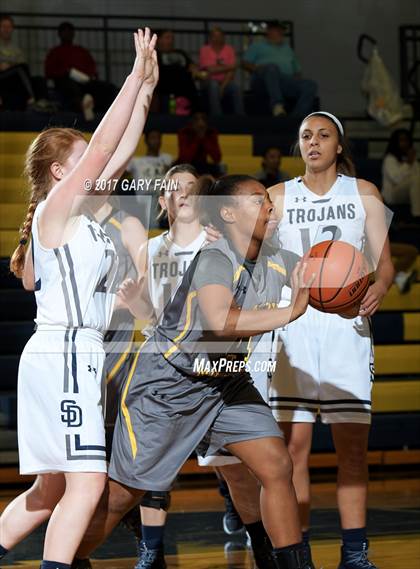 Thumbnail 2 in Hixson @ Soddy Daisy photogallery.