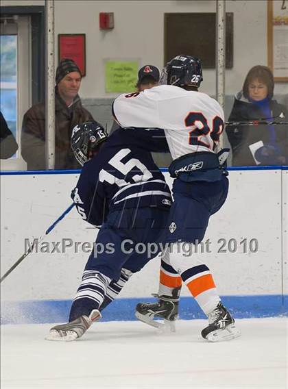 Thumbnail 2 in Milton Academy vs Phillips Academy (Flood-Marr Tournament) photogallery.