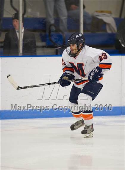Thumbnail 3 in Milton Academy vs Phillips Academy (Flood-Marr Tournament) photogallery.