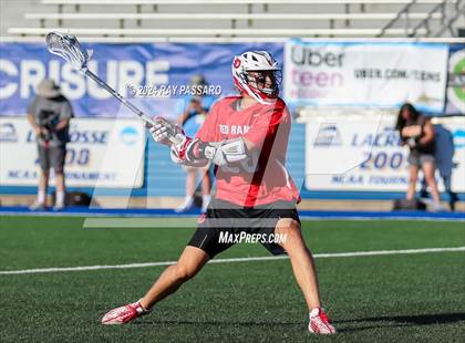 Thumbnail 3 in Jamesville-DeWitt vs. Bayport-Blue Point (NYSPHSAA Class C Final) photogallery.