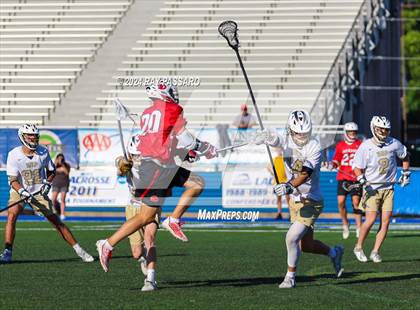 Thumbnail 3 in Jamesville-DeWitt vs. Bayport-Blue Point (NYSPHSAA Class C Final) photogallery.