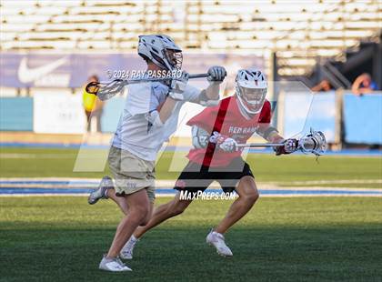 Thumbnail 3 in Jamesville-DeWitt vs. Bayport-Blue Point (NYSPHSAA Class C Final) photogallery.