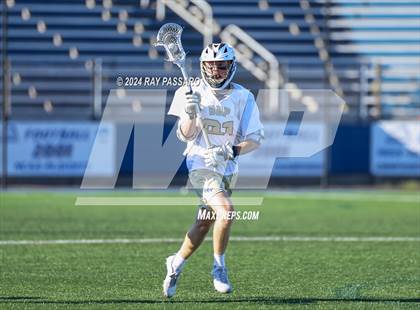 Thumbnail 1 in Jamesville-DeWitt vs. Bayport-Blue Point (NYSPHSAA Class C Final) photogallery.