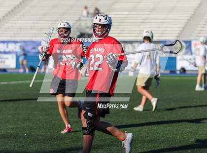 Thumbnail 2 in Jamesville-DeWitt vs. Bayport-Blue Point (NYSPHSAA Class C Final) photogallery.