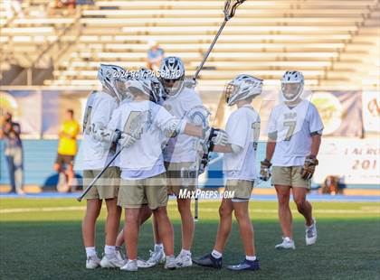 Thumbnail 2 in Jamesville-DeWitt vs. Bayport-Blue Point (NYSPHSAA Class C Final) photogallery.