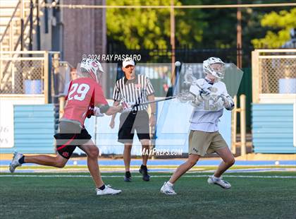 Thumbnail 3 in Jamesville-DeWitt vs. Bayport-Blue Point (NYSPHSAA Class C Final) photogallery.