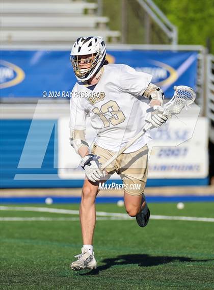 Thumbnail 1 in Jamesville-DeWitt vs. Bayport-Blue Point (NYSPHSAA Class C Final) photogallery.