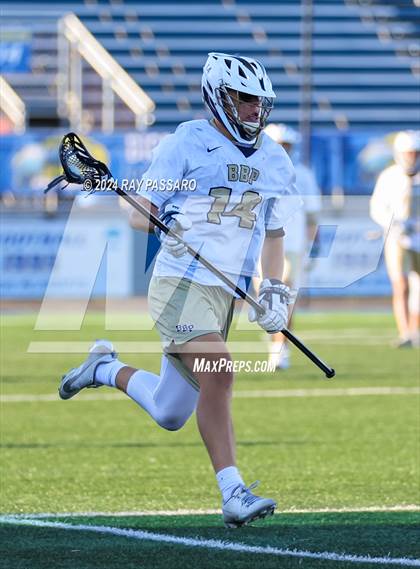 Thumbnail 3 in Jamesville-DeWitt vs. Bayport-Blue Point (NYSPHSAA Class C Final) photogallery.
