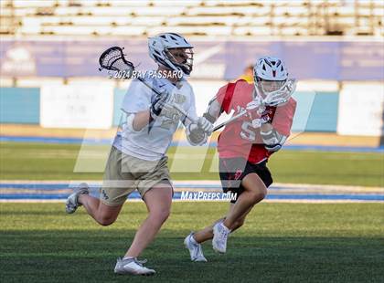 Thumbnail 2 in Jamesville-DeWitt vs. Bayport-Blue Point (NYSPHSAA Class C Final) photogallery.