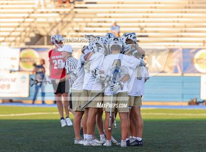 Thumbnail 3 in Jamesville-DeWitt vs. Bayport-Blue Point (NYSPHSAA Class C Final) photogallery.
