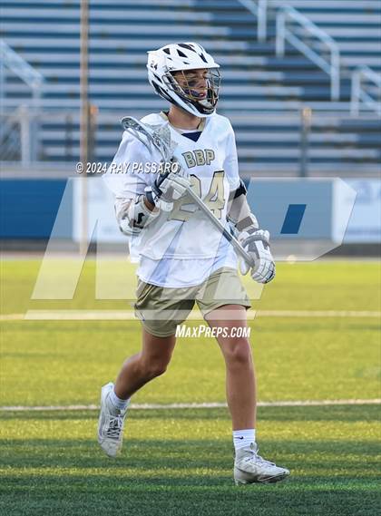 Thumbnail 1 in Jamesville-DeWitt vs. Bayport-Blue Point (NYSPHSAA Class C Final) photogallery.