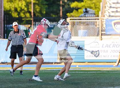 Thumbnail 3 in Jamesville-DeWitt vs. Bayport-Blue Point (NYSPHSAA Class C Final) photogallery.