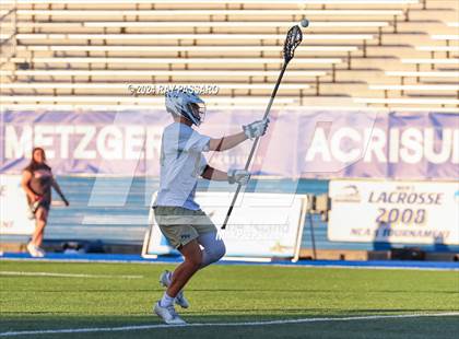 Thumbnail 3 in Jamesville-DeWitt vs. Bayport-Blue Point (NYSPHSAA Class C Final) photogallery.