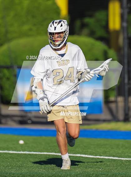 Thumbnail 3 in Jamesville-DeWitt vs. Bayport-Blue Point (NYSPHSAA Class C Final) photogallery.
