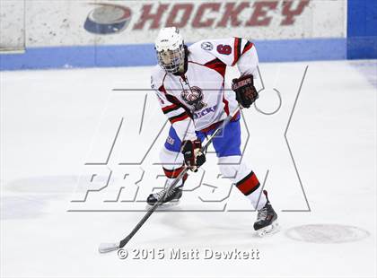 Thumbnail 3 in Shepaug/Litchfield/Nonnewaug vs. Smith/Tolland/Windham (CIAC Division III Semifinal) photogallery.