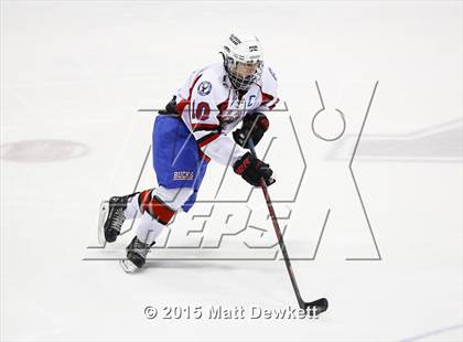 Thumbnail 2 in Shepaug/Litchfield/Nonnewaug vs. Smith/Tolland/Windham (CIAC Division III Semifinal) photogallery.