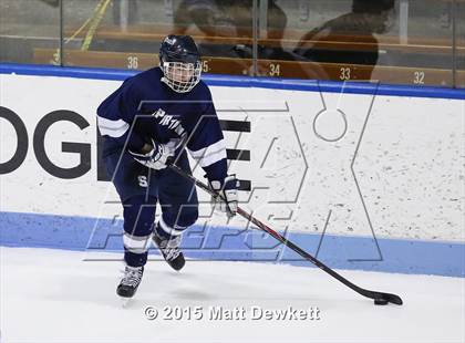 Thumbnail 2 in Shepaug/Litchfield/Nonnewaug vs. Smith/Tolland/Windham (CIAC Division III Semifinal) photogallery.