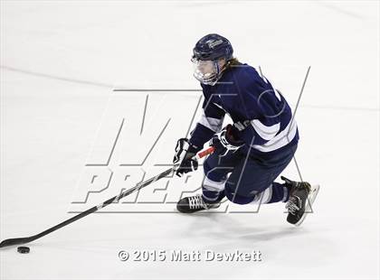 Thumbnail 3 in Shepaug/Litchfield/Nonnewaug vs. Smith/Tolland/Windham (CIAC Division III Semifinal) photogallery.