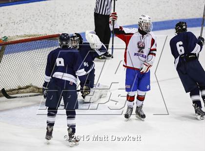Thumbnail 3 in Shepaug/Litchfield/Nonnewaug vs. Smith/Tolland/Windham (CIAC Division III Semifinal) photogallery.