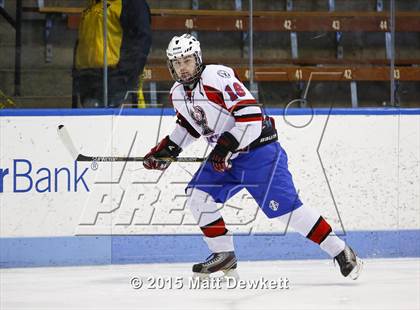 Thumbnail 3 in Shepaug/Litchfield/Nonnewaug vs. Smith/Tolland/Windham (CIAC Division III Semifinal) photogallery.