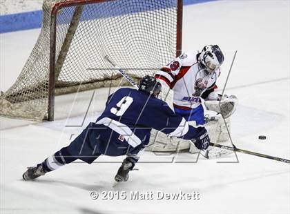 Thumbnail 2 in Shepaug/Litchfield/Nonnewaug vs. Smith/Tolland/Windham (CIAC Division III Semifinal) photogallery.