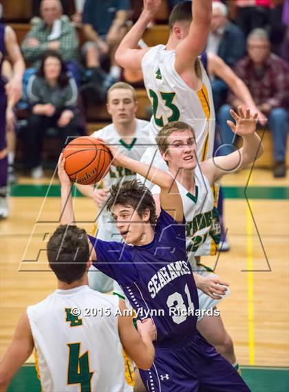 Thumbnail 3 in Anacortes vs. Lynden photogallery.