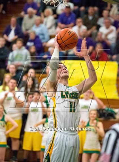 Thumbnail 2 in Anacortes vs. Lynden photogallery.