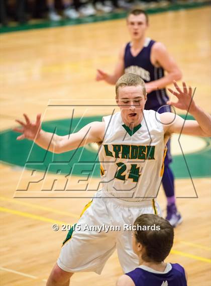 Thumbnail 2 in Anacortes vs. Lynden photogallery.