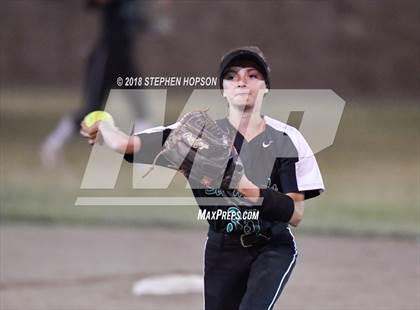 Thumbnail 2 in St. Mary's vs. Bella Vista (CIF SJS D2 Final) photogallery.