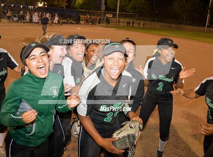 Thumbnail 2 in St. Mary's vs. Bella Vista (CIF SJS D2 Final) photogallery.