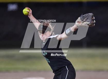 Thumbnail 3 in St. Mary's vs. Bella Vista (CIF SJS D2 Final) photogallery.