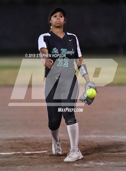 Thumbnail 3 in St. Mary's vs. Bella Vista (CIF SJS D2 Final) photogallery.