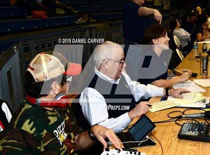 Thumbnail 3 in Mount Vernon vs. Clarkstown South (Section 1 Class AA Final) photogallery.