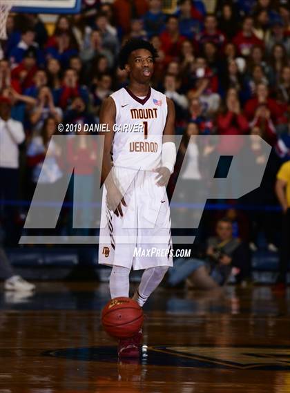 Thumbnail 2 in Mount Vernon vs. Clarkstown South (Section 1 Class AA Final) photogallery.
